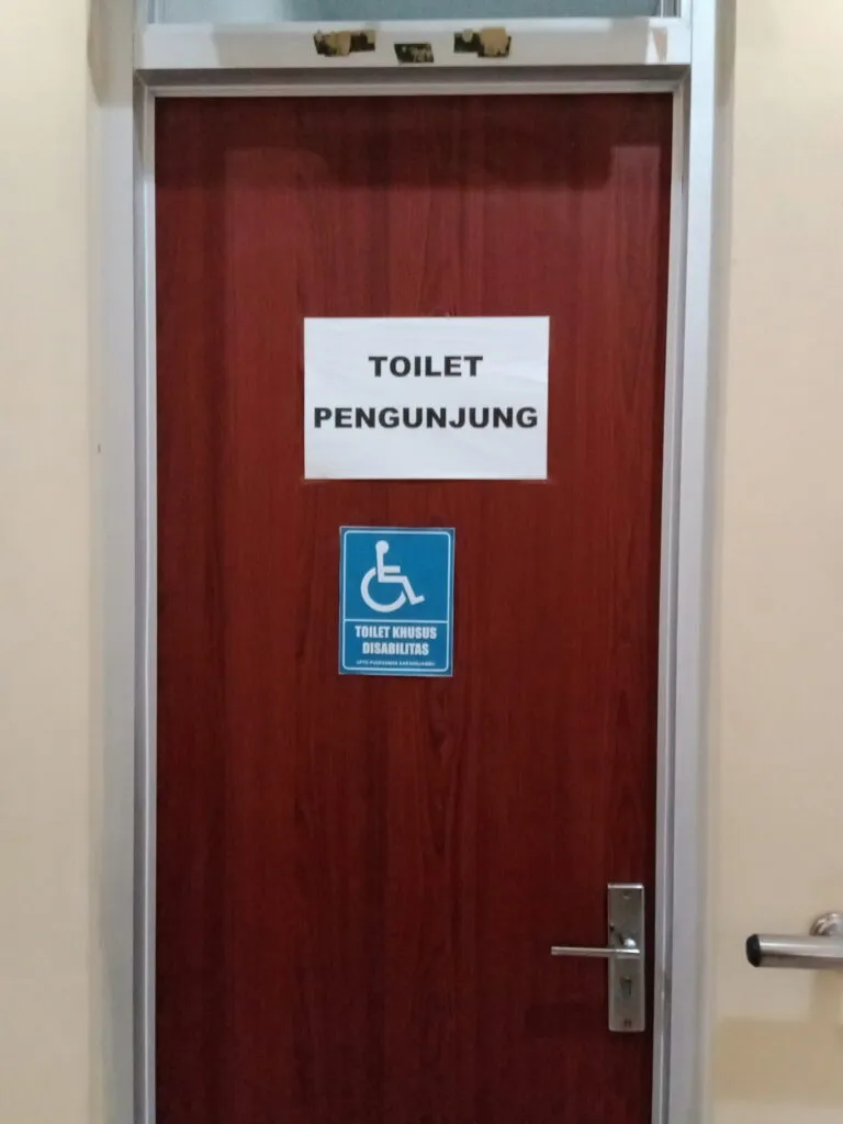 TOILET DISABILITAS 1